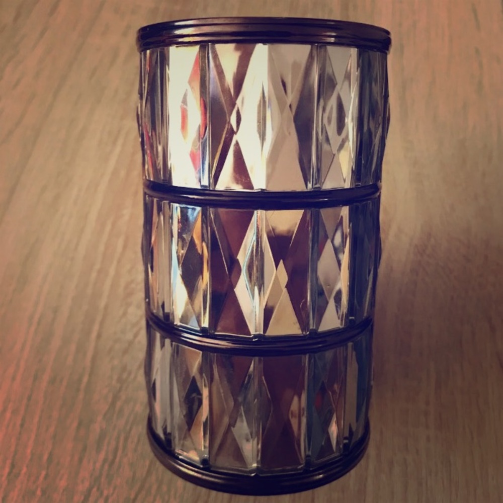 Bath & Body Works Mirrored Wallflower Plug in